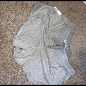 Lululemon hotty hot shorts